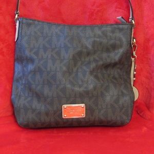 Michael Kors Crossbody Bag